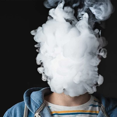 Prečo moje pero na e-cigaretu bliká?