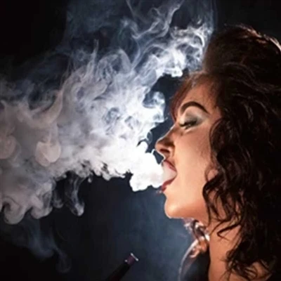 Zničia vám e-cigarety čeľusť?