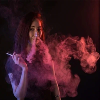 Zostane tekutina z e-cigariet v pľúcach?