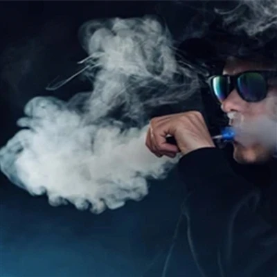 Spôsobí fajčenie e-cigariet nespavosť?