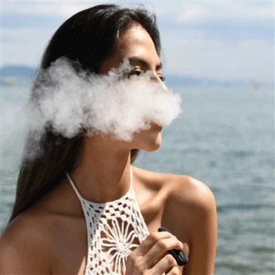 Aké bezpečnostné problémy si treba všímať pri používaní elektronických cigariet
